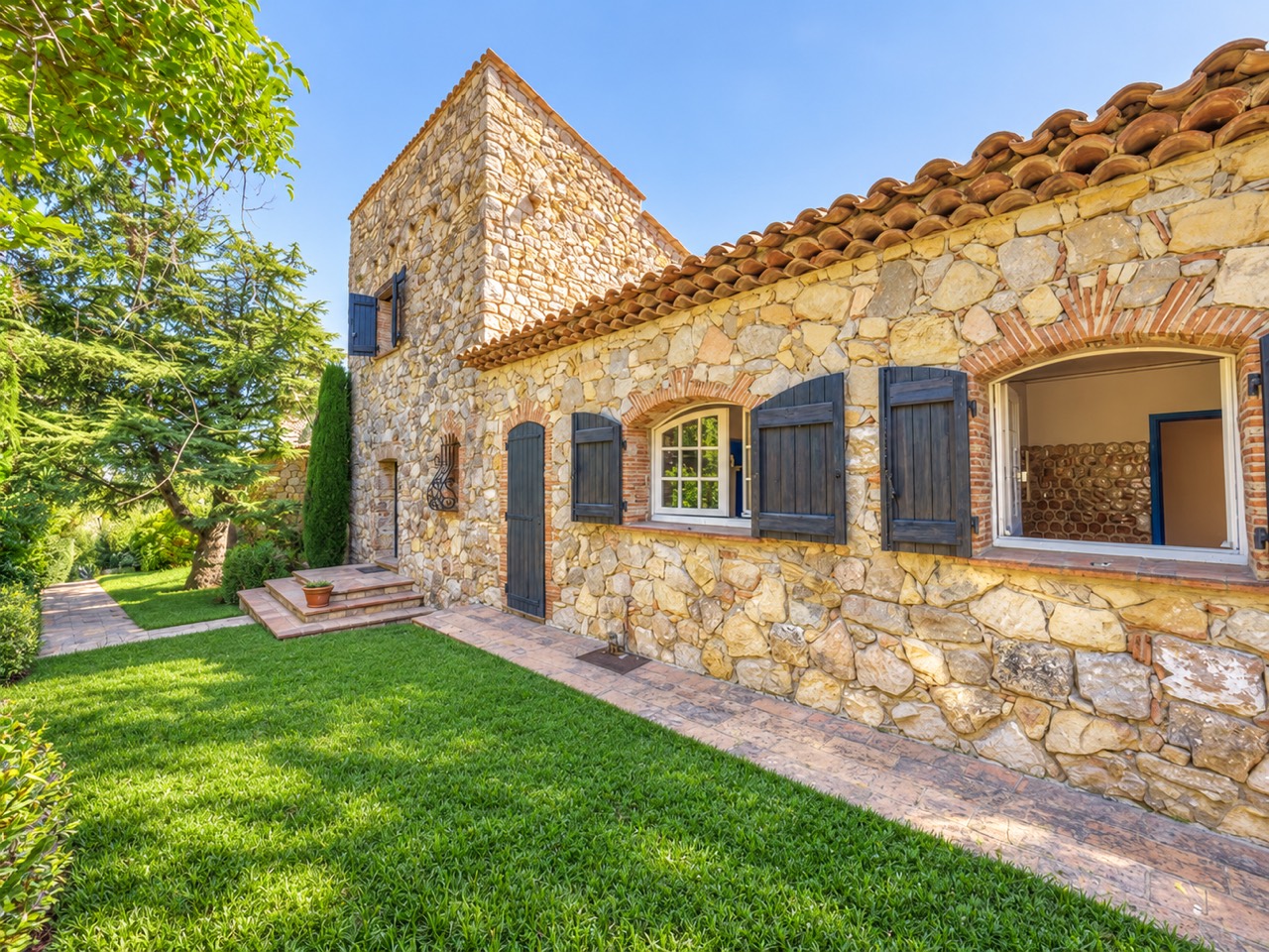 Maison en pierre