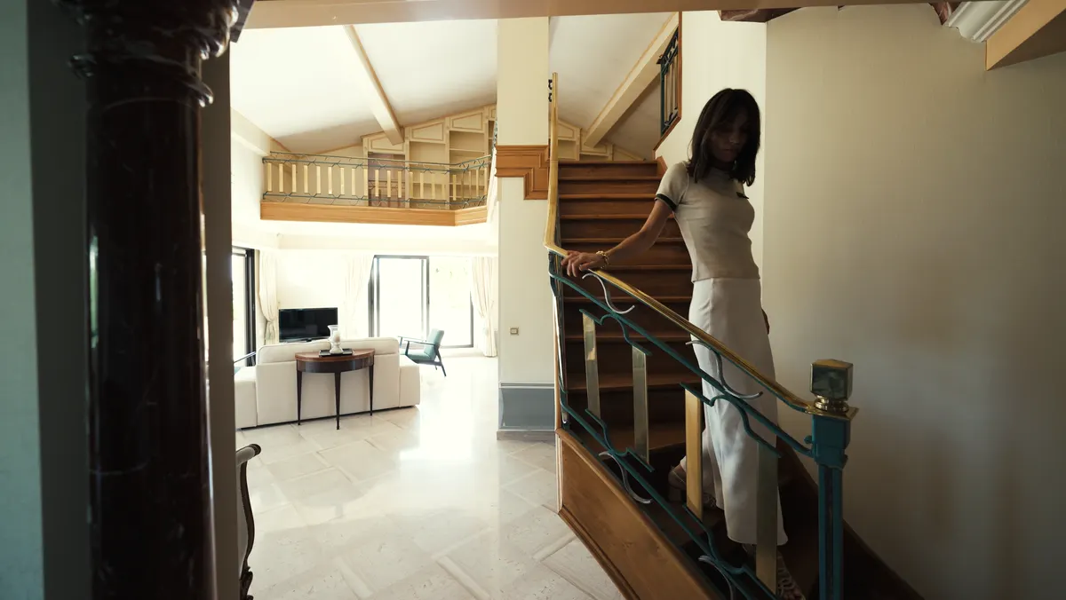 Villa sur les hauteurs, Escalier intérieur