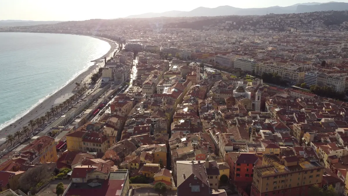 La baie des Anges vue du ciel